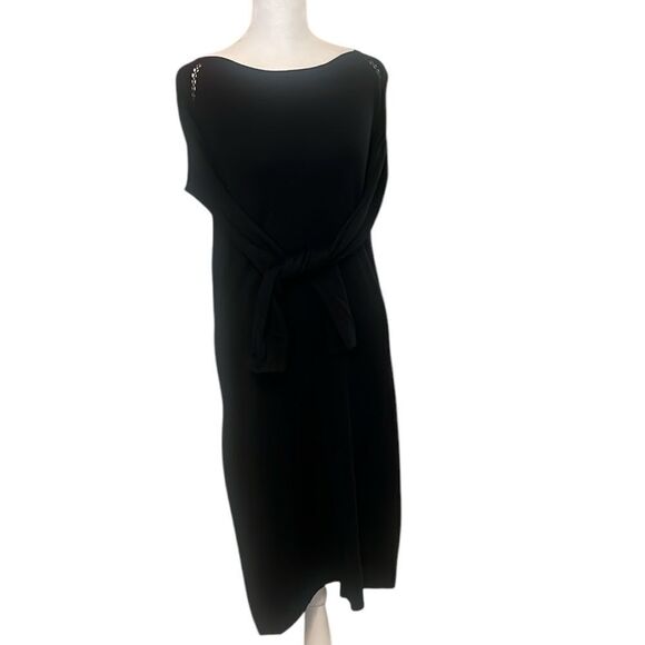 BCBGMaxAzria szM stretchy sweater dress with cutout detail on both shoulders EUC - Picture 1 of 13